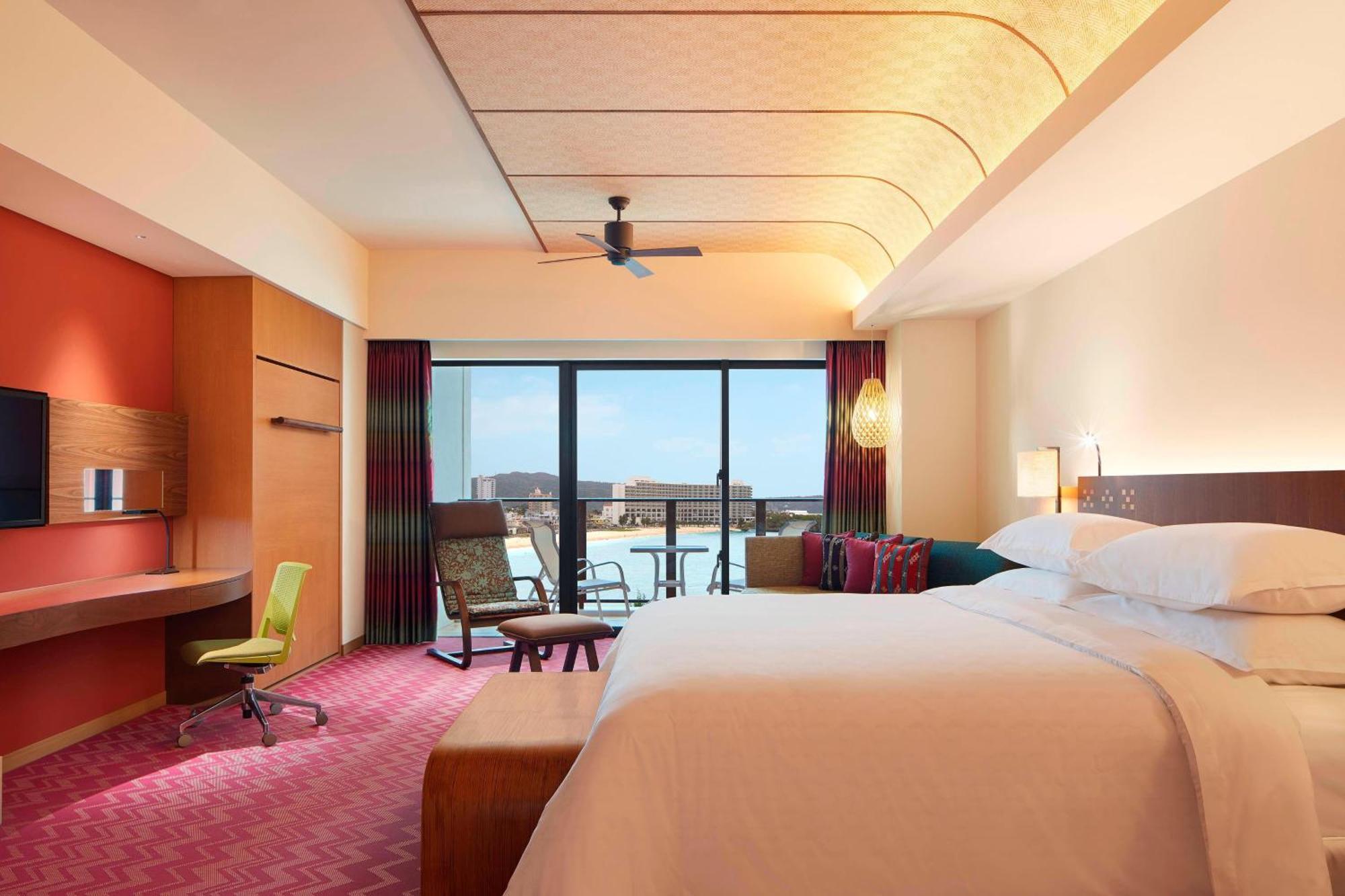 Premium Ocean King Room with Balcony and Ocean View