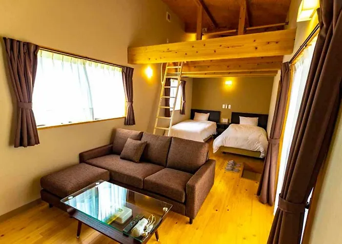 Beach Resort Hotel Kalakaua Onna